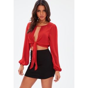 [missguided] • [keyhole tie front crop top]